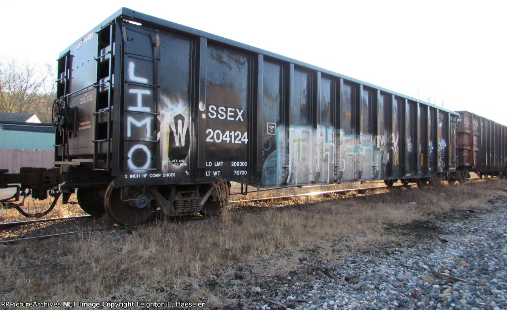 SSEX 204124 (ex-MWCX 204124)